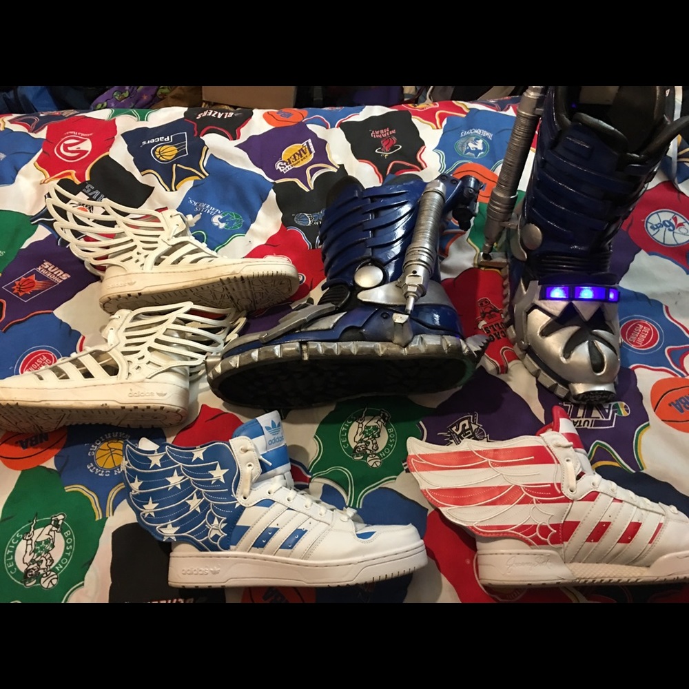 UPDATED! Shoe, Hat and Jersey collection! Trades? - Picture 4 of 8